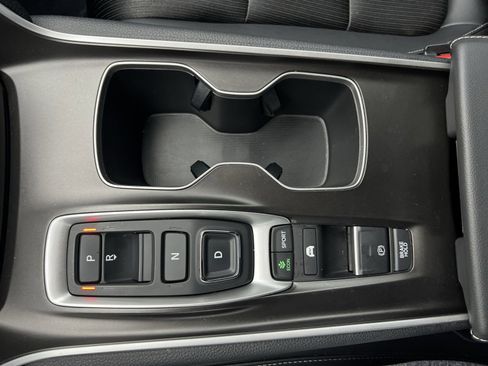 Used 2022 Honda Accord Sport image 21
