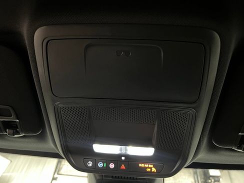 New 2027 GMC Terrain AT4 w/ LPO, Floor Liner Package AWD/4WD image 26