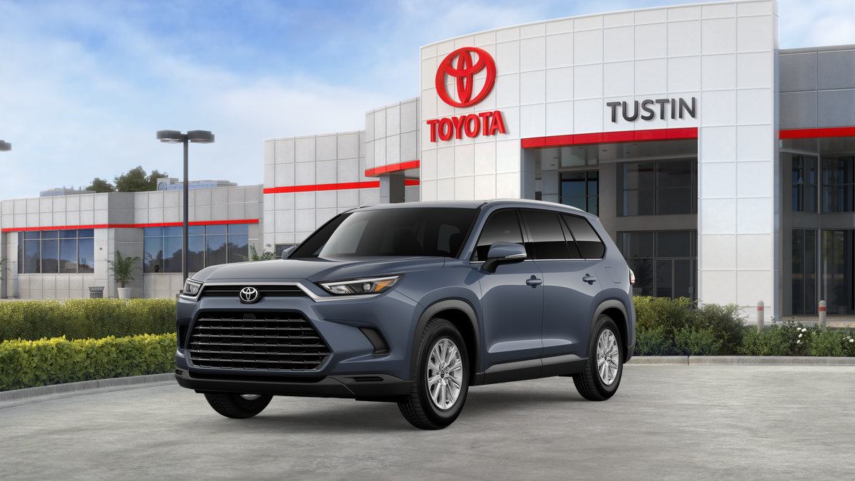 New 2026 Toyota Grand Highlander XLE FWD image 1