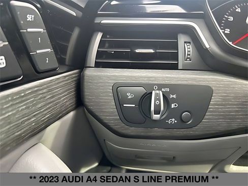 Used 2023 Audi A4 2.0T Premium w/ Convenience Package image 26