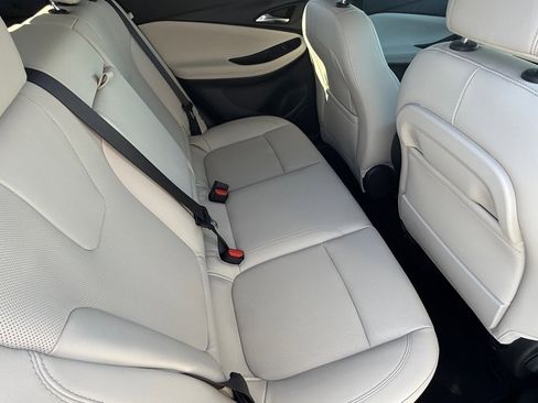 Used 2025 Buick Encore GX Sport Touring w/ Advanced Technology Package image 13