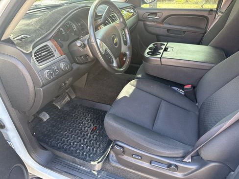 Used 2012 Chevrolet Avalanche LS w/ Convenience Package AWD/4WD image 15