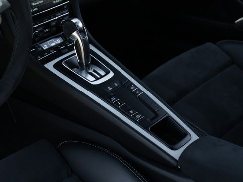 Used 2015 Porsche 911 GT3 RWD image 19