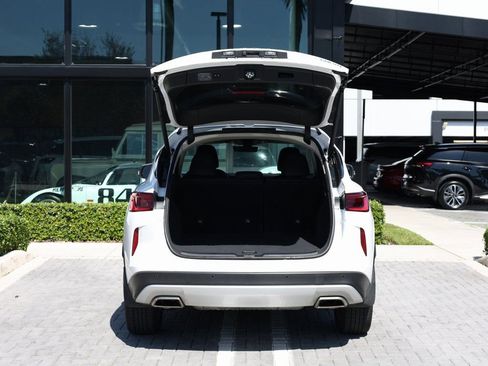 Certified 2025 INFINITI QX50 Pure image 7
