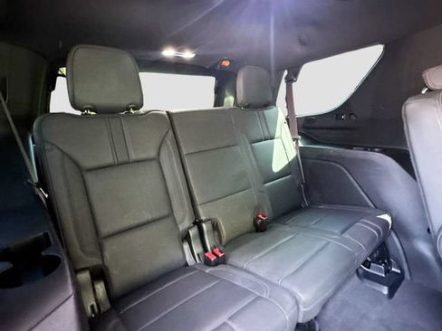 Used 2023 Chevrolet Tahoe RST w/ RST Performance Edition AWD/4WD image 34
