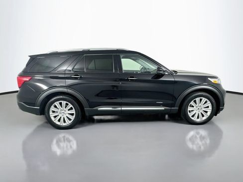 Used 2024 Ford Explorer Limited w/ Limited Technology Package RWD image 4