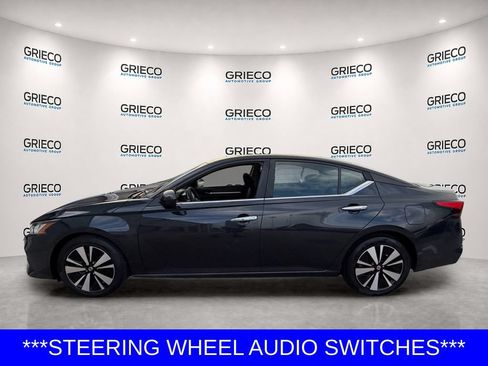 Used 2021 Nissan Altima 2.5 SV FWD image 4