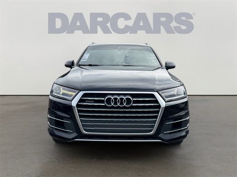 Used 2018 Audi Q7 3.0T Premium image 2