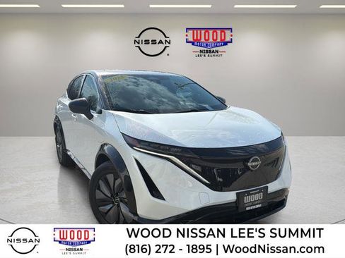 Used 2025 Nissan Ariya AWD image 1