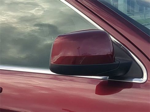 Used 2017 Jeep Grand Cherokee Laredo image 12