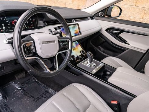 Used 2021 Land Rover Range Rover Evoque SE image 21