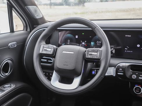 New 2026 Hyundai Palisade Calligraphy FWD image 18