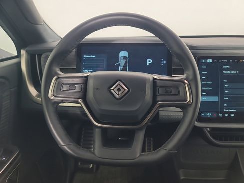 Used 2024 Rivian R1S Adventure AWD/4WD image 28