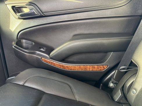 Used 2018 Chevrolet Tahoe Premier image 19