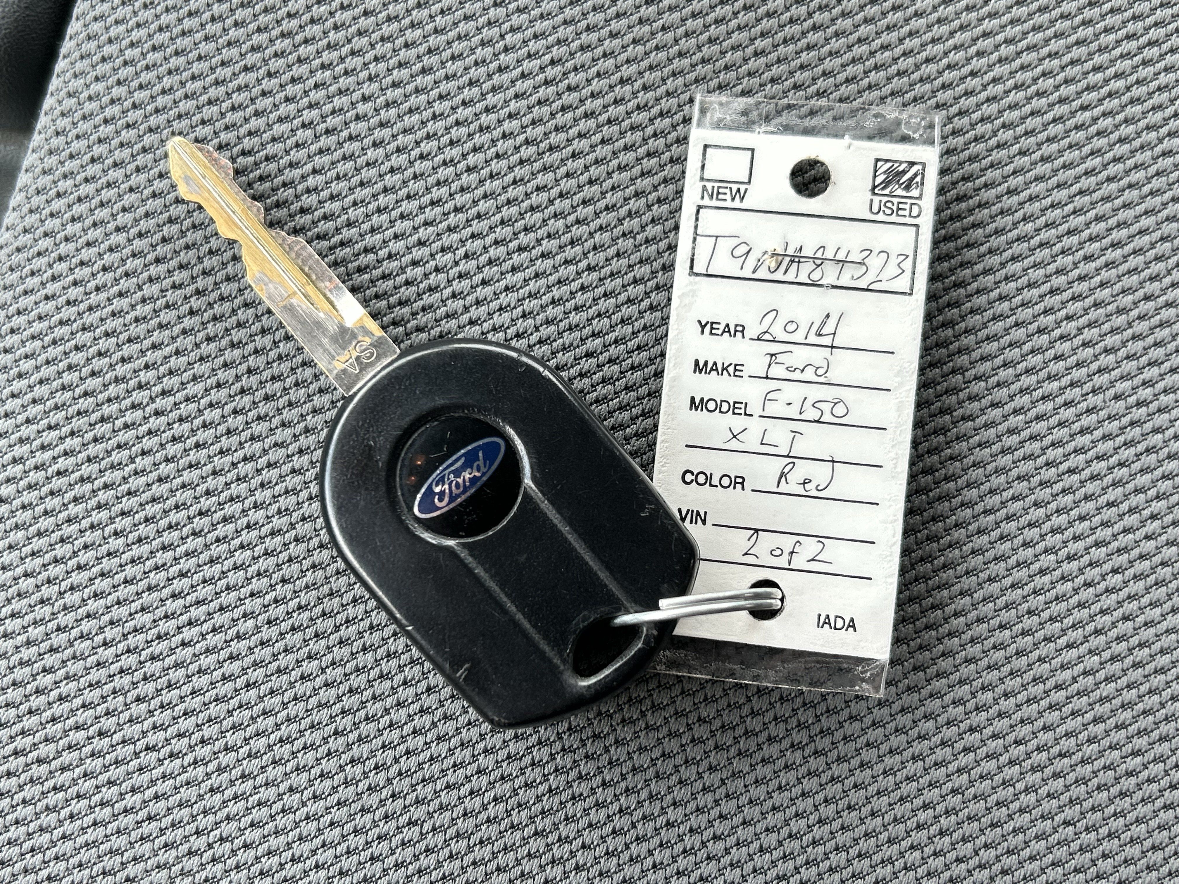 Used 2014 Ford F150 XLT w/ Equipment Group 302A Luxury AWD/4WD image 35