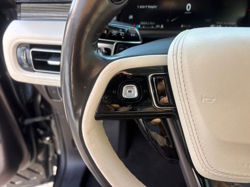 Certified 2023 Lincoln Aviator Black Label w/ Dynamic Handling Package image 18