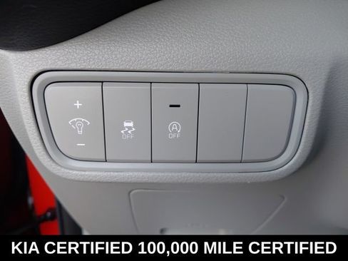 Certified 2025 Kia Soul LX FWD image 16