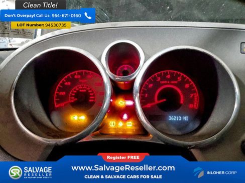 Used 2008 Pontiac Solstice Roadster w/ Premium Package image 12