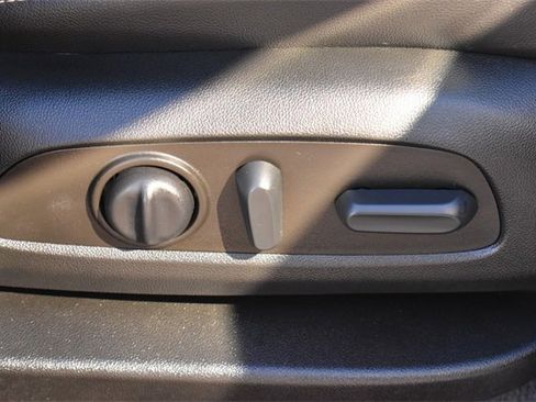 Certified 2023 Chevrolet Traverse Premier w/ Redline Edition image 13