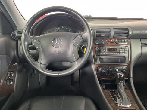 Used 2004 Mercedes-Benz C 240 4MATIC Wagon image 7