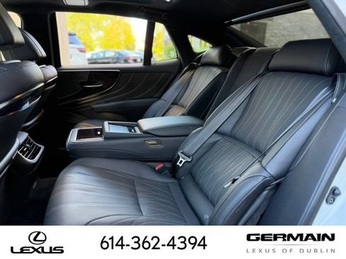 Certified 2022 Lexus LS 500 AWD w/ Luxury Package image 24