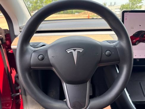 Used 2020 Tesla Model Y Long Range AWD/4WD image 18