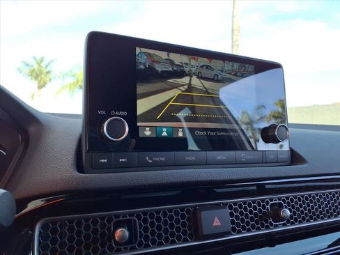 Used 2025 Honda Civic Sport image 13