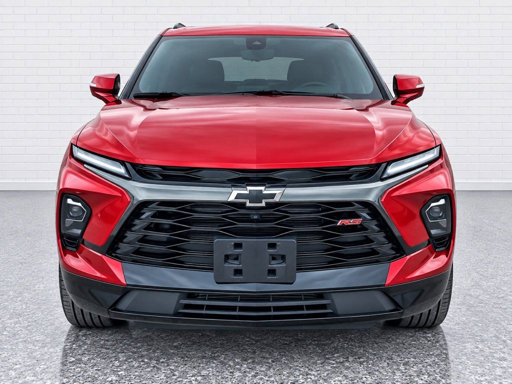 Used 2025 Chevrolet Blazer RS w/ Driver Confidence II Package FWD image 5