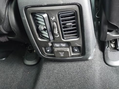 Used 2024 Dodge Durango R/T AWD/4WD image 40