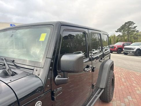 Used 2013 Jeep Wrangler Unlimited Sahara w/ Dual Top Group image 5