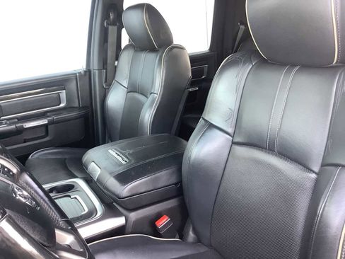 Used 2017 RAM 1500 Limited image 11