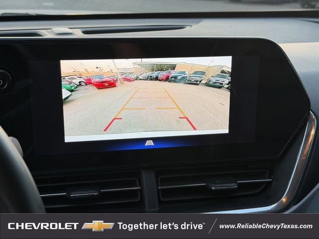 Used 2024 Chevrolet Trax ACTIV w/ Driver Confidence Package FWD image 24