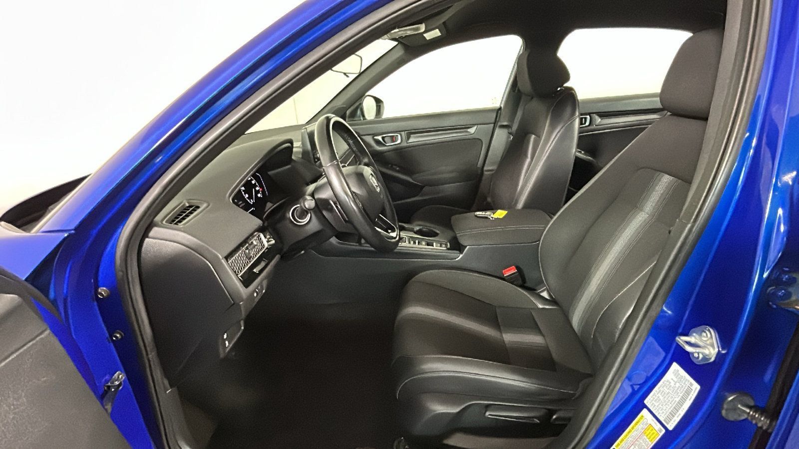 Used 2022 Honda Civic Sport image 12