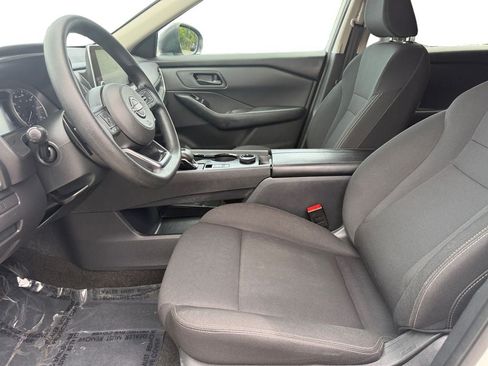Certified 2024 Nissan Rogue S AWD/4WD image 9
