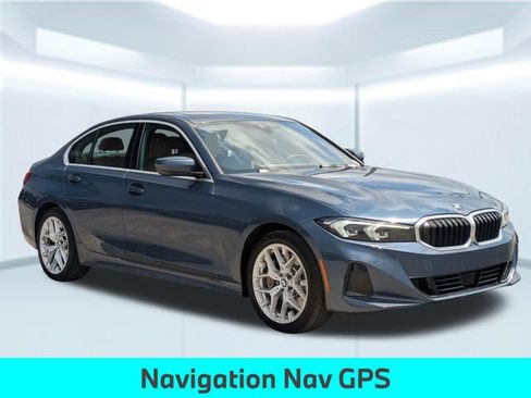 Used 2025 BMW 330i Sedan RWD image 9