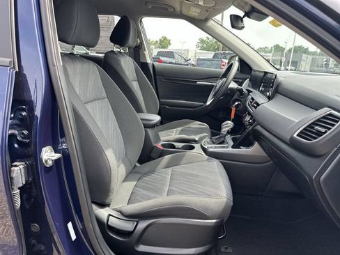 Used 2025 Kia Seltos LX AWD/4WD image 26