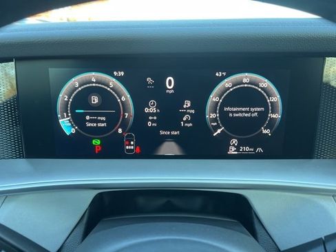 New 2026 Volkswagen Tiguan SE R-Line AWD/4WD image 13