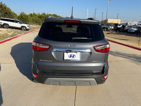 Used 2021 Ford EcoSport Titanium image 6