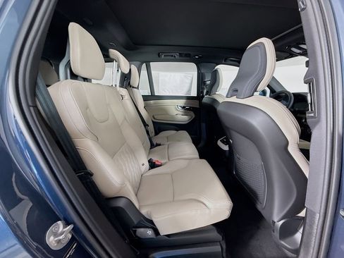 New 2026 Volvo XC90 B6 Plus w/ Protection Package Premier AWD/4WD image 29