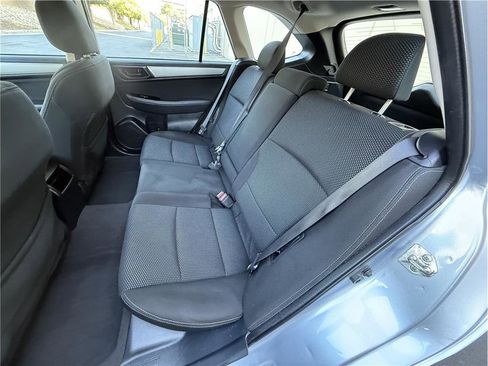 Used 2018 Subaru Outback 2.5i AWD/4WD image 19