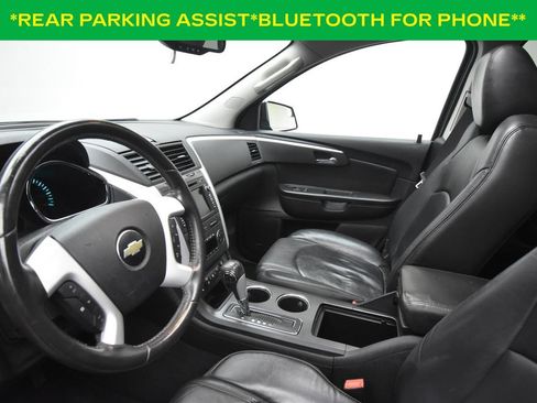 Used 2010 Chevrolet Traverse LT w/ Personal Connectivity Package AWD/4WD image 8
