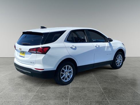 Used 2024 Chevrolet Equinox LT AWD/4WD image 5