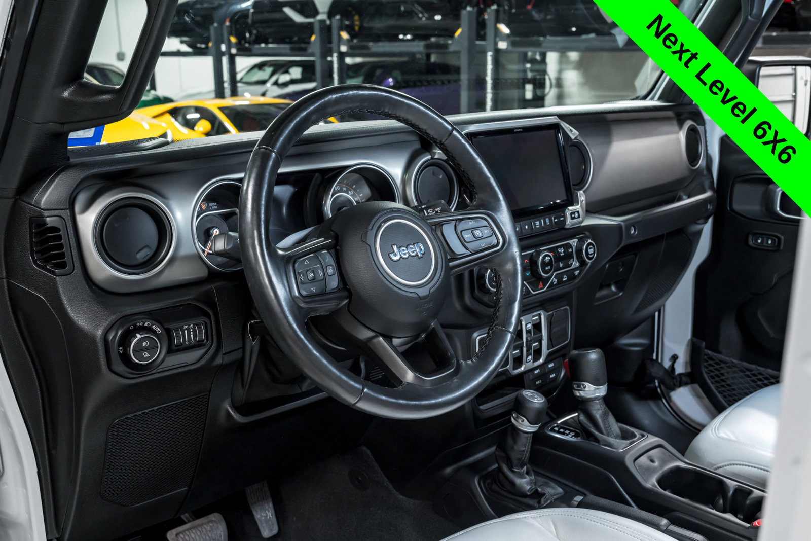 Used 2021 Jeep Gladiator Sport AWD/4WD image 11