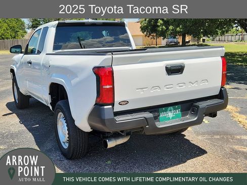 Used 2025 Toyota Tacoma SR RWD image 9
