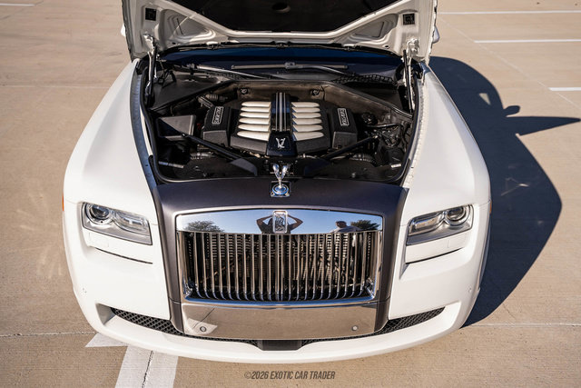Used 2013 Rolls-Royce Ghost RWD image 21