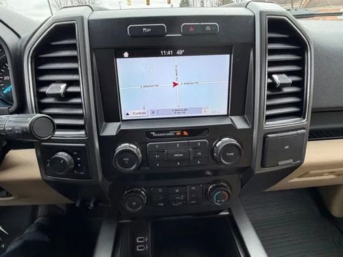 Used 2019 Ford F150 XLT w/ Equipment Group 302A Luxury image 10