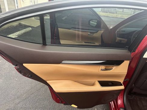 Used 2018 Lexus ES 350 image 32