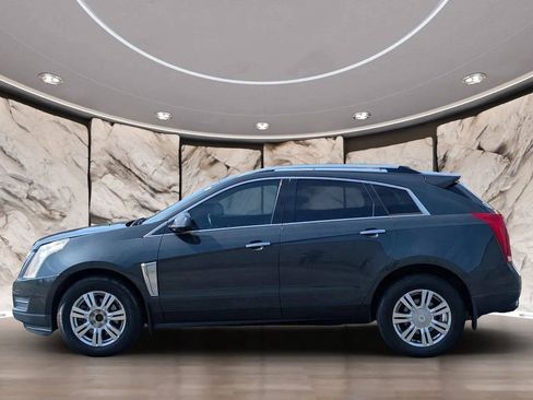 Used 2015 Cadillac SRX Luxury w/ Driver Awareness Package FWD image 4