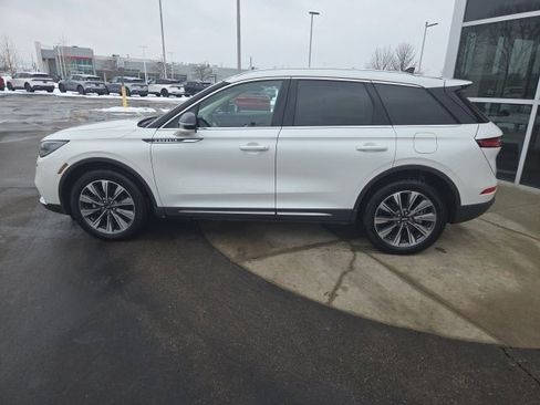 Certified 2021 Lincoln Corsair Reserve w/ Elements Package image 3