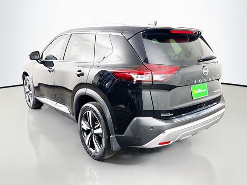 Used 2023 Nissan Rogue Platinum FWD image 7